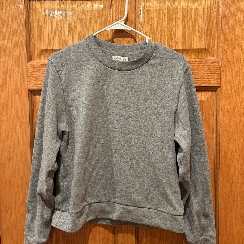 Outdoor Voices Heather Gray Crew Pullover